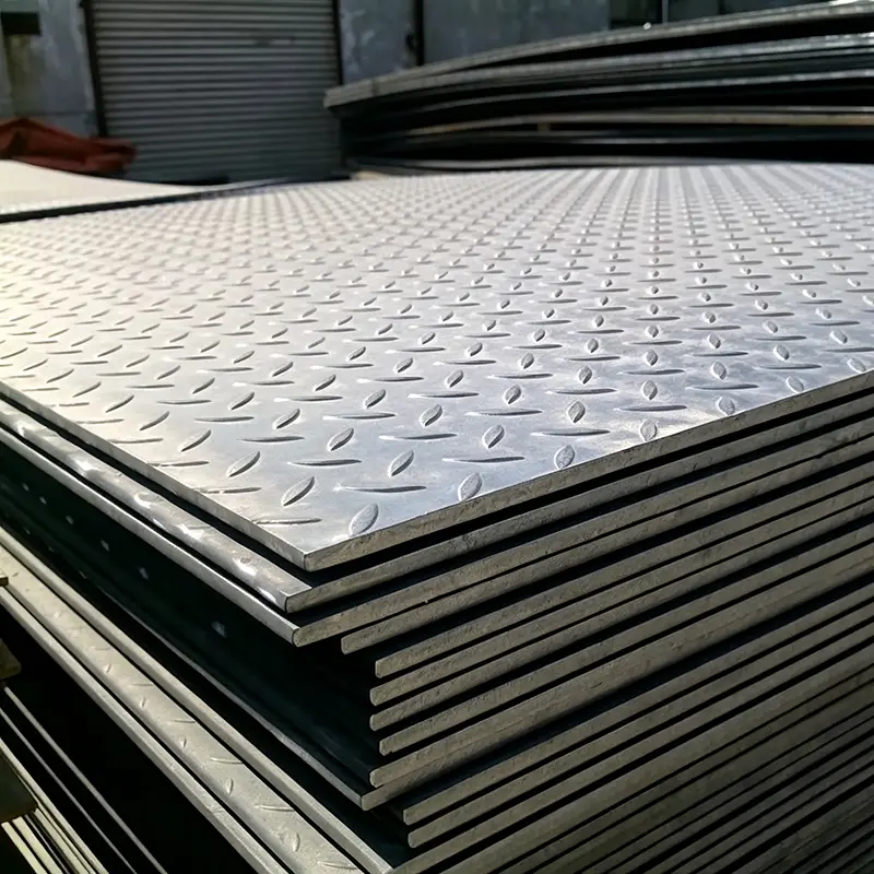 Pelat Kotak-kotak Stainless Steel untuk Aplikasi Industri